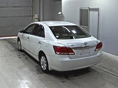 TOYOTA PREMIO
