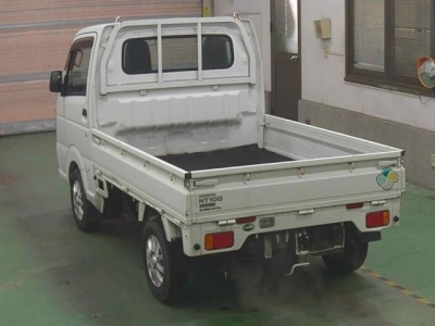 NISSAN NT100 CLIPPER