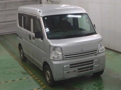 MITSUBISHI MINICAB