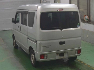 MITSUBISHI MINICAB