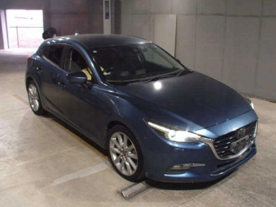 MAZDA AXELA SPORT