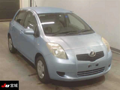 TOYOTA VITZ
