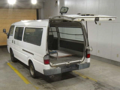 MAZDA BONGO BRAWNY