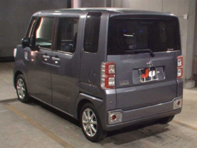 TOYOTA PIXIS MEGA