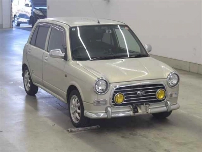 DAIHATSU MIRA GINO