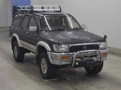 TOYOTA HILUX SURF