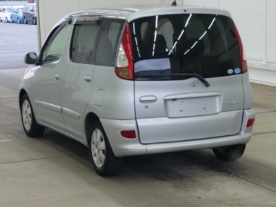 TOYOTA FUN CARGO