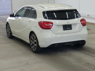 MERCEDES BENZ A CLASS