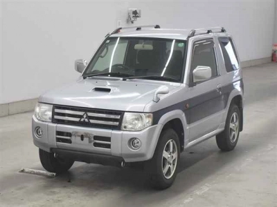 MITSUBISHI PAJERO MINI