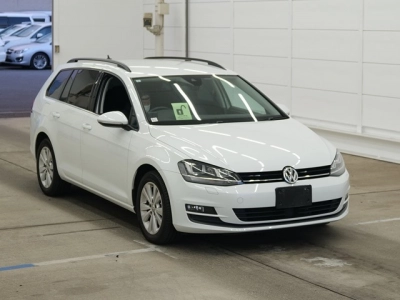 VOLKSWAGEN GOLF VARIANT