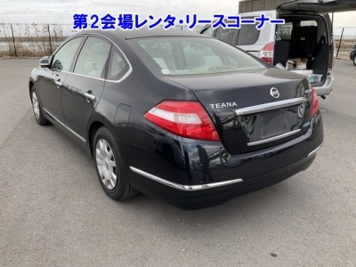 NISSAN TEANA