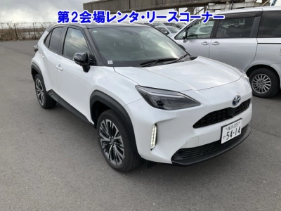 TOYOTA YARIS CROSS