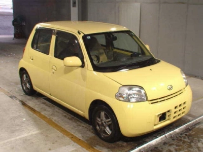 DAIHATSU ESSE