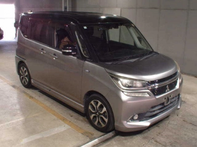 MITSUBISHI DELICA D:2