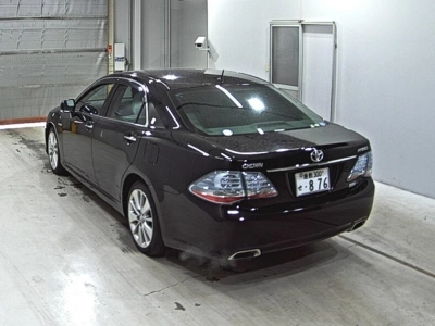 TOYOTA CROWN HYBRID
