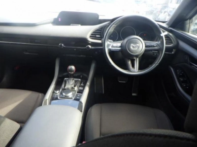 MAZDA MAZDA3 FASTBACK