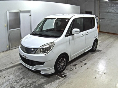 MITSUBISHI DELICA D:2