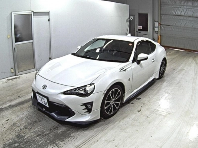 TOYOTA 86