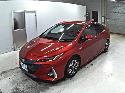 TOYOTA PRIUS PHV
