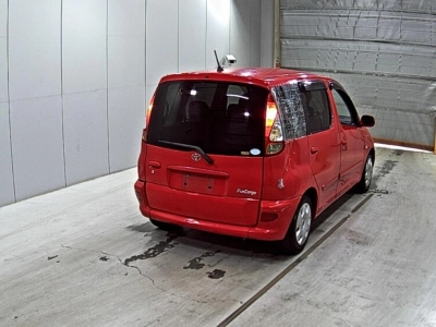 TOYOTA FUN CARGO