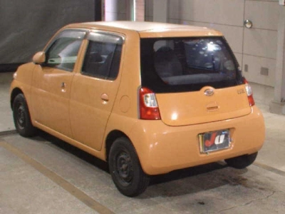 DAIHATSU ESSE