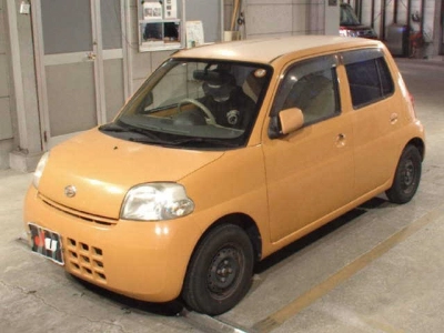 DAIHATSU ESSE