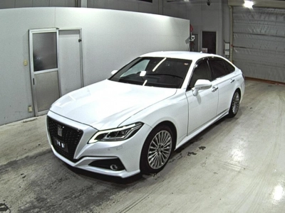TOYOTA CROWN HYBRID