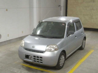 DAIHATSU ESSE