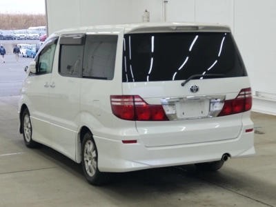 TOYOTA ALPHARD V