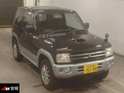 MITSUBISHI PAJERO MINI