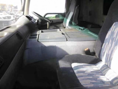 MITSUBISHI FUSO SUPER GREAT