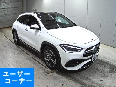 MERCEDES BENZ GLA