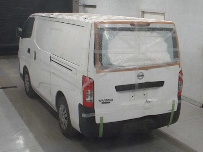 NISSAN CARAVAN