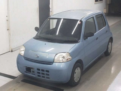 DAIHATSU ESSE