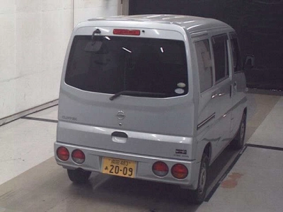 NISSAN CLIPPER VAN