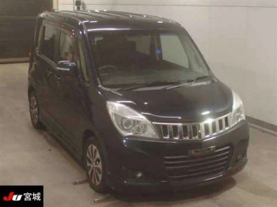 MITSUBISHI DELICA D:2