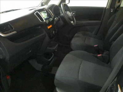 MITSUBISHI DELICA D:2