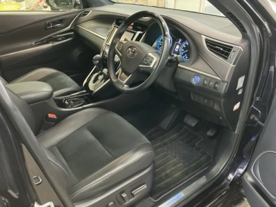 TOYOTA HARRIER HYBRID