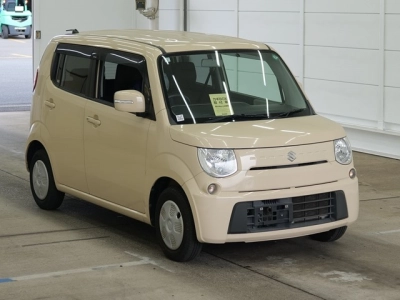 SUZUKI MRWAGON
