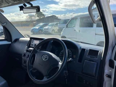 TOYOTA LITE ACE VAN