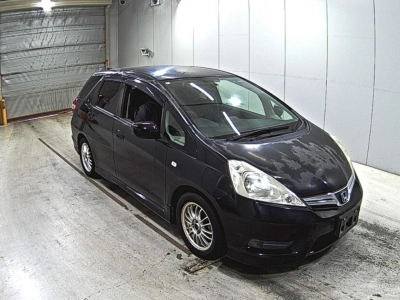 HONDA FIT SHUTTLE