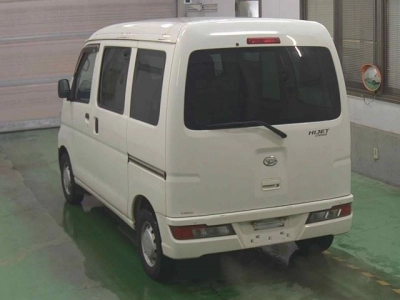 DAIHATSU HIJET CARGO