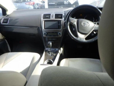 TOYOTA AVENSIS WAGON