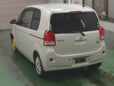 TOYOTA PORTE