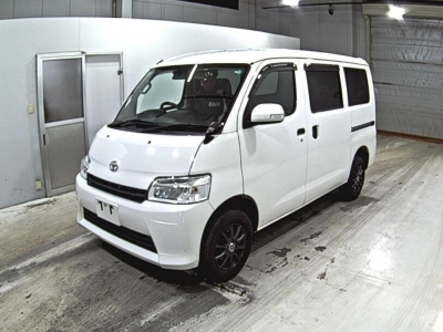 TOYOTA TOWN ACE VAN