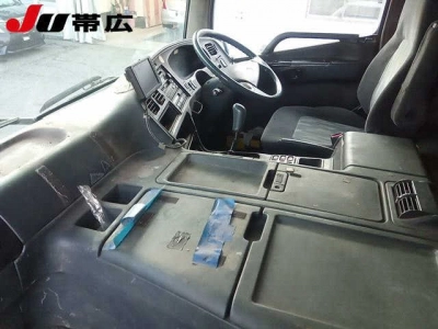 MITSUBISHI FUSO SUPER GREAT