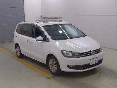 VOLKSWAGEN SHARAN