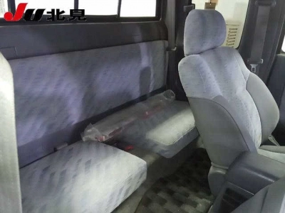 TOYOTA HILUX PICK UP