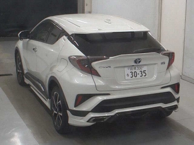TOYOTA C-HR