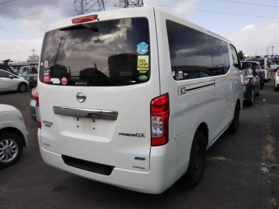 NISSAN NV350 CARAVAN